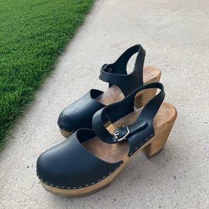 Black Leather Clogs, Size 7.5-8 (38)